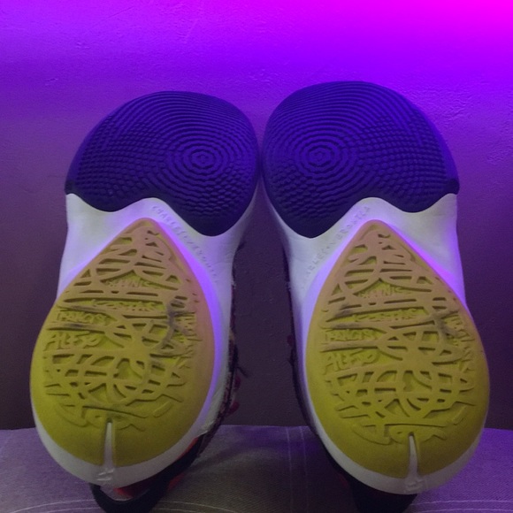 Greek Freak 2 - Picture 2 of 3